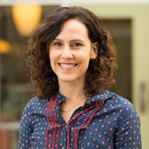 Headshot of Courtney Varner