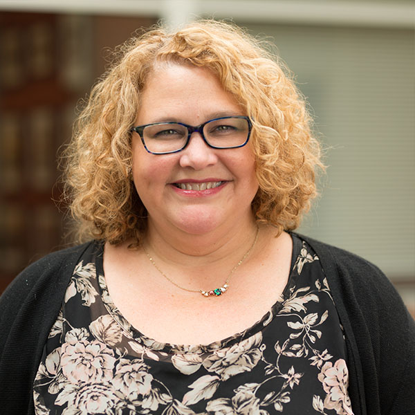 Headshot of Wendy Vaulton